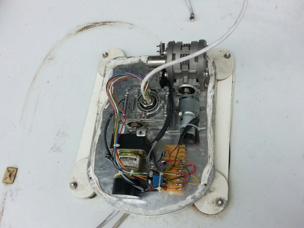 Riparazione antenna satellitare camper